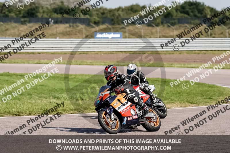 Rockingham no limits trackday;enduro digital images;event digital images;eventdigitalimages;no limits trackdays;peter wileman photography;racing digital images;rockingham raceway northamptonshire;rockingham trackday photographs;trackday digital images;trackday photos